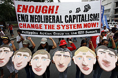 Današnji neoliberalni kapitalizam je sistem legaliziranog kriminala