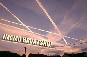 CHEMTRAILS KAOS NAD DALMACIJOM: ‘Gledao sam u čisto nebo i avioni su odjednom počeli pristizati sa svih strana! Nisam vjerovao, ali sada vjerujem!’