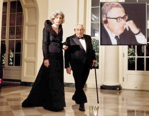 OTAC SVIH RATOVA KISSINGER PRIJETI HLADNIM RATOM: Amerika na Bliskom Istoku pred gubitkom moći utjecaja na događaje