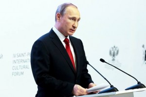 Putin u ime Rusije pozvao na zajednički otpor manipuliranju ljudskim umovima i dušama
