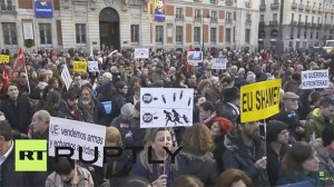 A BALKAN ŠUTI: Tisuće Španjolaca prosvjedovalo protiv ucjenjivačkog sporazuma EU-Turska (VIDEO)