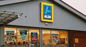 Njemački maloprodajni lanac Aldi izbacio pesticide iz svojih proizvoda i prebacio se na prodaju ORGANSKE HRANE