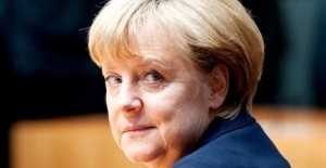 PRIJETNJA! Angela Merkel obećava da će osloboditi Internet od alternativnih medija