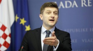 PRIVATNO VLASNIŠTVO JE MRTVO: Ministar Marić od 1. siječnja 2018. uvodi porez na nekretnine