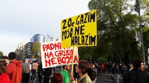 SRBIJU I DALJE TRESE MASOVNI ULIČNI BUNT PROTIV VUČIĆA: ‘Dvadesete gazim, posao ne nalazim’, ‘Narod gladuje, elita se raduje’