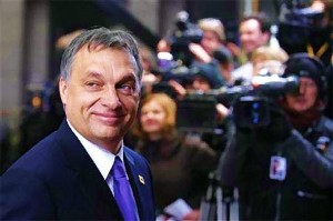 Orban traži da se svi nelegalni migranti deportiraju iz Europske unije