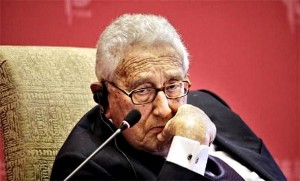 Uništenje ISIS-a bi moglo dovesti do ‘radikalnog iranskog carstva’, kaže Kissinger