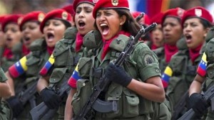 MADURO SPREMAN ZA AMERIČKU INVAZIJU: Mobilizacija u Venezueli zbog mogućeg američkog napada… tenkovi na plažama, helikopteri nadlijeću, komandosi na ulicama
