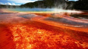 STRUČNJACI PROGLASILI UZBUNU: Supervulkan Yellowstone će uskoro ‘eksplodirati’