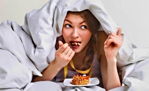 ONE VAM KRADU SAN: 7 ključnih prehrambenih navika koje vam uzrokuju nesnicu