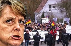 MASOVNI PROSVJEDI PROTIV ANGELE MERKEL I USELJAVANJA ŠIRE SE NJEMAČKOM