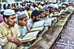 Pakistanski sud želi informacije o imenima, dobnim skupinama i obiteljima koje su napustile Islam