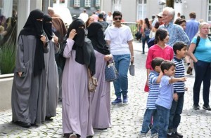 DEMOGRAFSKA EKSPLOZIJA! MIGRANTSKI ‘BABY BOOM’ UZROKOVAO NAJVEĆI PORAST NATALITETA U NJEMAČKOJ U ZADNJIH 40 GODINA