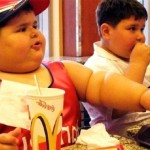 djeca-mcdonalds Pretilost je danas znak SIROMAŠTVA, otkriva 70-godišnja studija … BOGATIJI ljudi imaju tendenciju da budu vitkiji