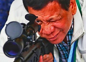 ‘AKO MOJ AVION EKSPLODIRA, PITAJTE CIA-U’: Duterte izjavio nakon što je zatražio da mu Rusija i Kina prodaju oružje