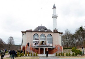 ŠVEDSKA PROMIJENILA ZAKON: Džamije od sada mogu tijekom dana pozivati vjernike na molitvu
