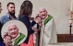 ŠOKANTAN VIDEO: Katolički vampirski svećenik napao bebu na krštenju