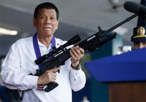 PREDSJEDNIK DUTERTE: ‘Ubio bi Boga u svećenicima pedofilima’