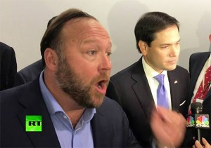‘Tko si ti čovječe?’ Američki senator Marco Rubio se sukobio tijekom intervjua sa Alex Jonesom (VIDEO)