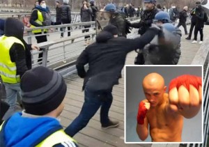 MORATE POGLEDATI: Kako izgleda kada se profesionalni boksač pridruži prosvjedu ‘Žutih prsluka’ protiv francuske policije (VIDEO)