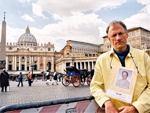 Phil Saviano: ‘Svećenik me silio na oralni seks! Nisam mogao reći NE Bogu’