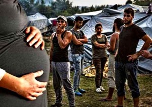 VELIKA MIGRANTSKA PREVARA! NAKON OPSEŽNE HRVATSKE AKCIJE SPAŠAVANJA TRUDNE MIGRANTICE – USLIJEDIO ŠOK