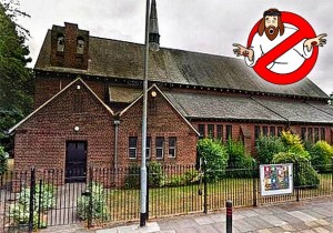 Velike crkve u Velikoj Britaniji ponudile ‘pokriti’ raspelo i Isusa za vrijeme Ramazana
